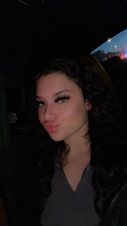 holylaniix3 OnlyFans picture