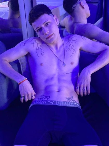 darelel22 OnlyFans picture