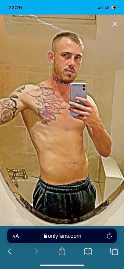 dylan-94 OnlyFans picture