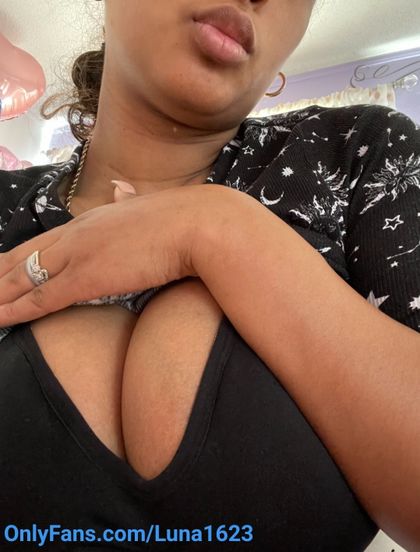 luna1623 OnlyFans picture