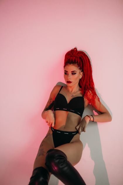rednicole OnlyFans picture