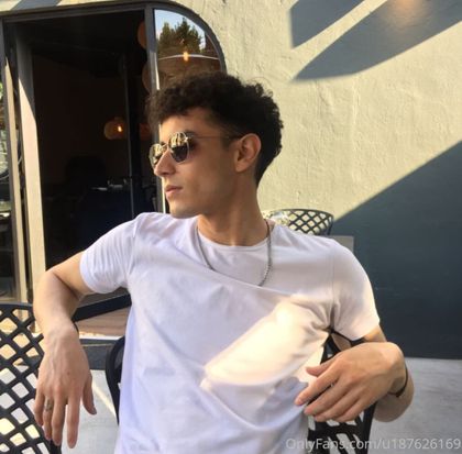 mauriromero OnlyFans picture