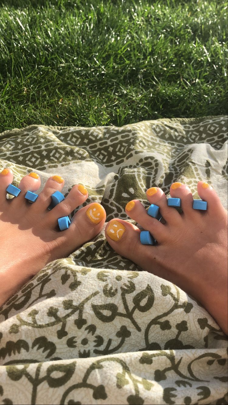 prettylittlefeetfootsies OnlyFans profile picture