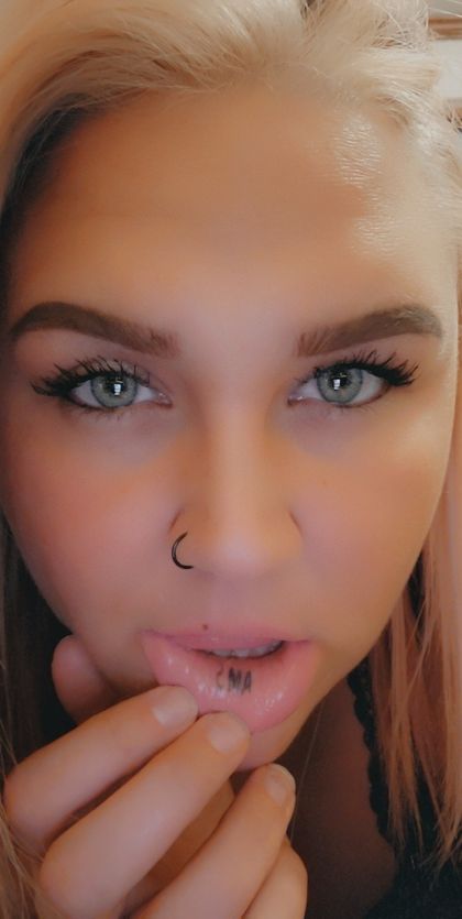 scarletthash OnlyFans picture