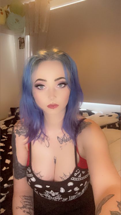 rogue_ember101 OnlyFans picture
