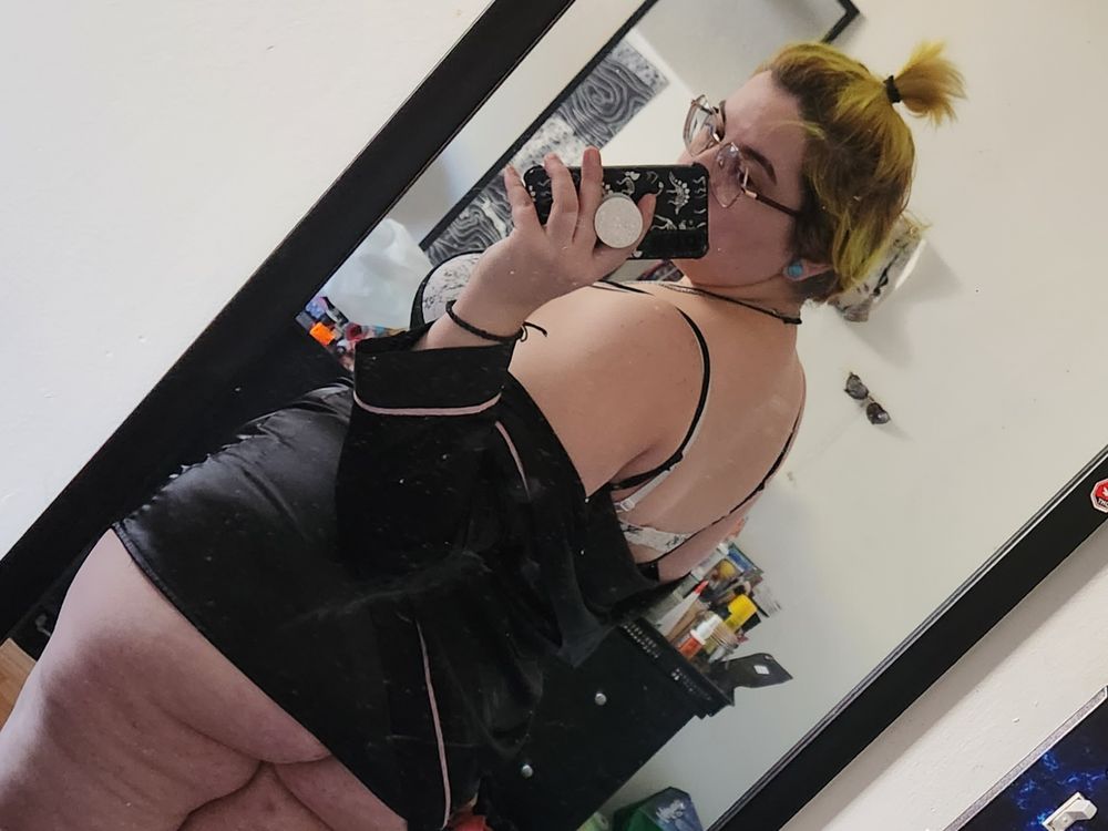 anitatonic OnlyFans profile picture