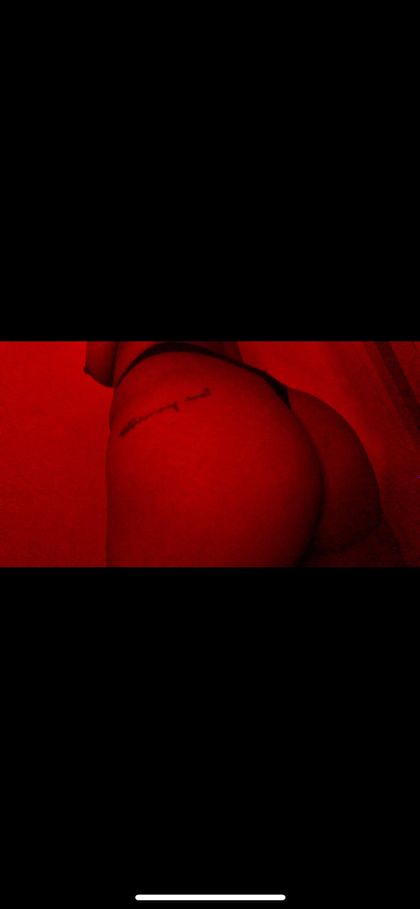 baddgurlnadiaaa OnlyFans picture