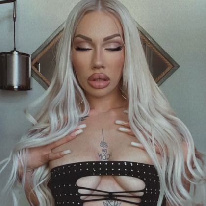 parispaigee OnlyFans picture