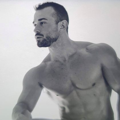 erickgonzo OnlyFans picture