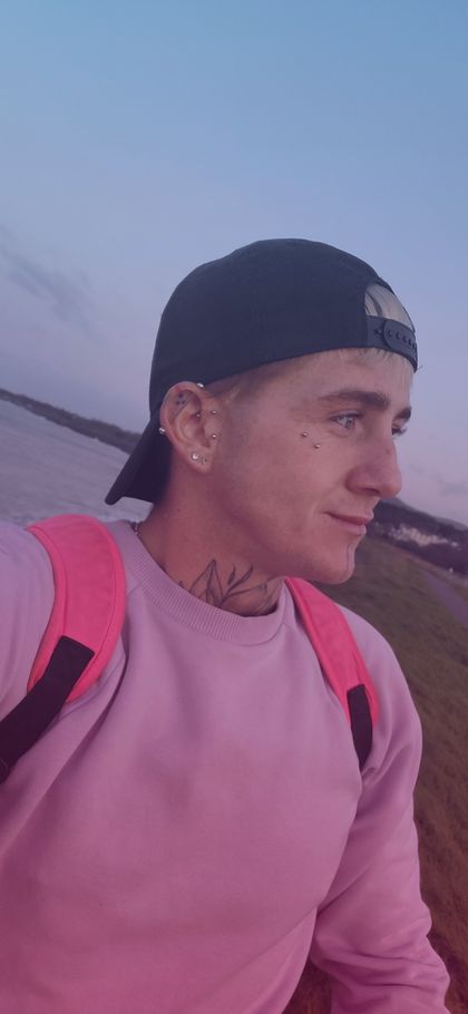 david2k20 OnlyFans picture