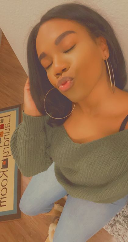 whoelsebutmeee OnlyFans picture