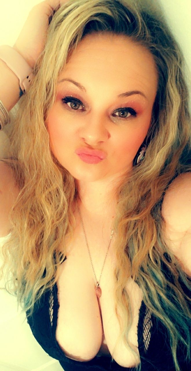 mandi1984 OnlyFans profile picture