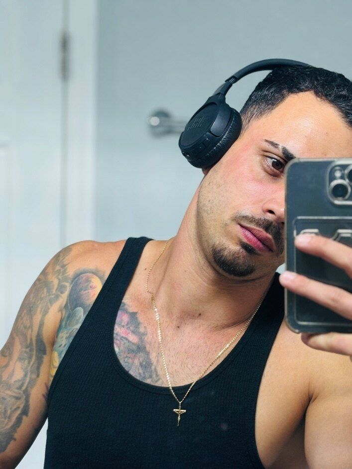 elizaldeadrian OnlyFans profile picture