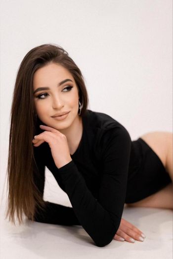 Libi Azar - 18