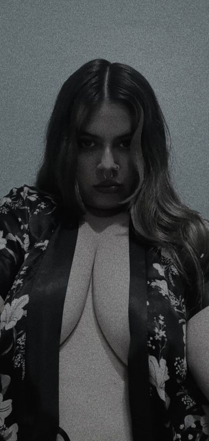 pochitocurby OnlyFans picture