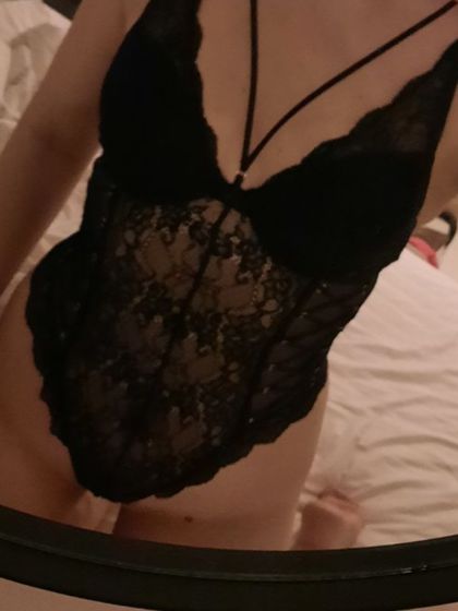fincarolin3 OnlyFans picture
