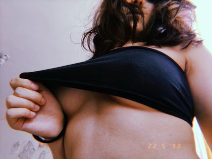 lovelyybaddie OnlyFans picture