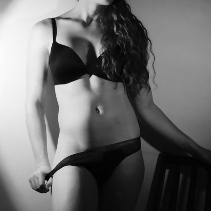 islagrayundressed OnlyFans picture