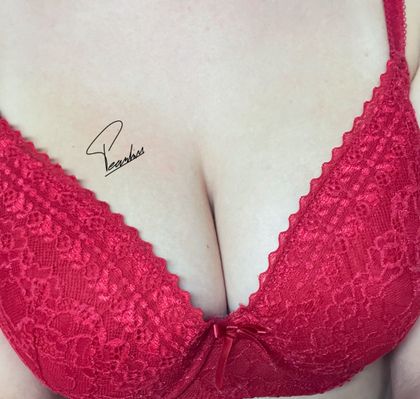 peearline OnlyFans picture