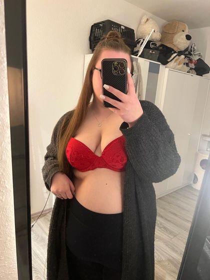 bustynatalia OnlyFans picture