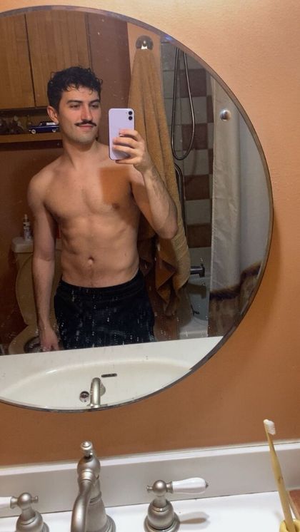 hotflamingoguy OnlyFans picture