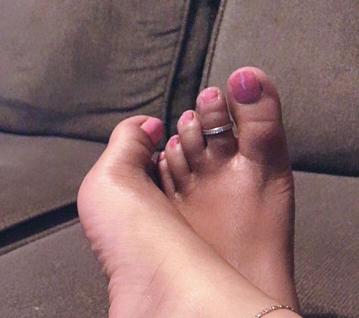 redsprettyfeet OnlyFans profile picture