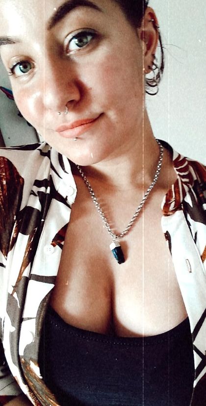 petricorlove OnlyFans picture