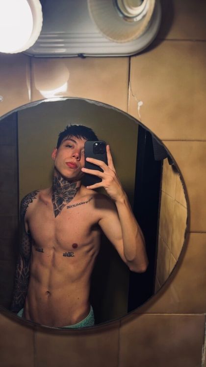golosinaextra OnlyFans picture