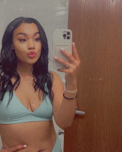 sierra.rae OnlyFans picture