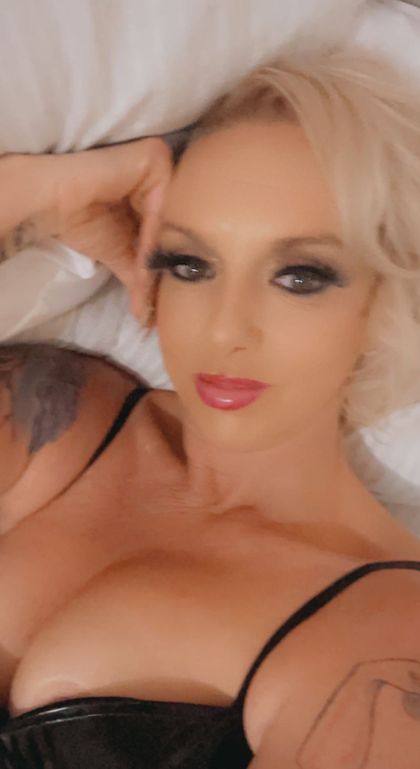 monroelerue OnlyFans picture