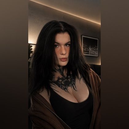 julifox OnlyFans picture