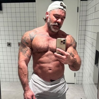 dougcanuck OnlyFans picture