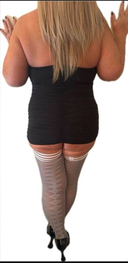 naughtywife23 OnlyFans picture