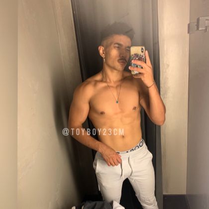 akinweeks OnlyFans picture