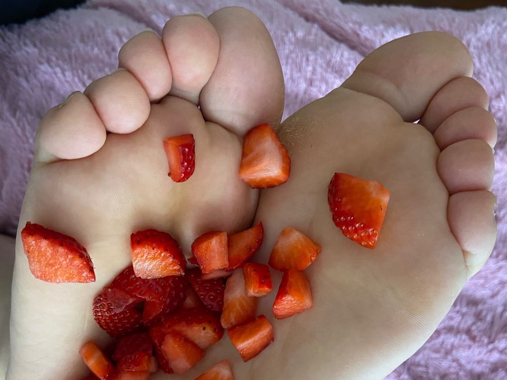 feetforyou.kiss OnlyFans profile picture
