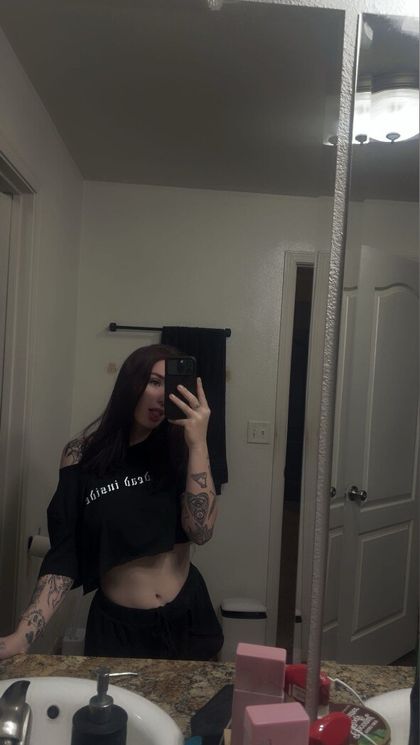 ghostlygoth69 OnlyFans picture