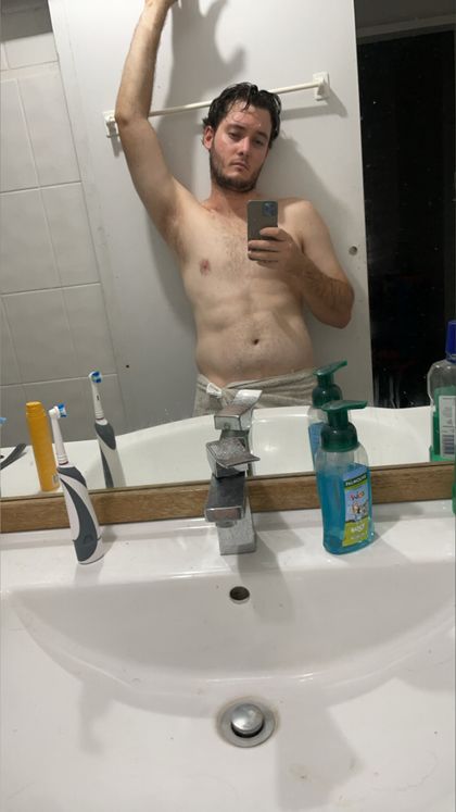 baz2000 OnlyFans picture