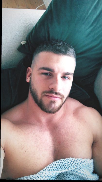 adonisvx OnlyFans picture