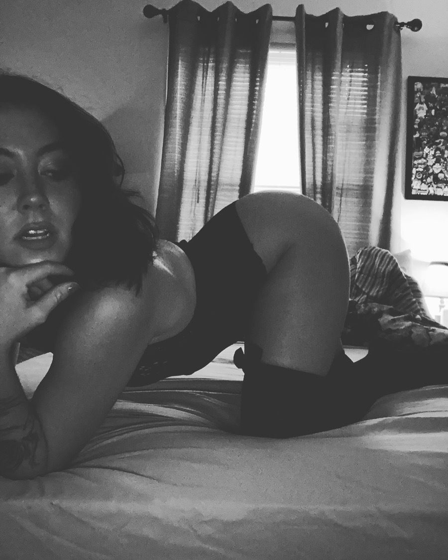 eliza-k OnlyFans profile picture
