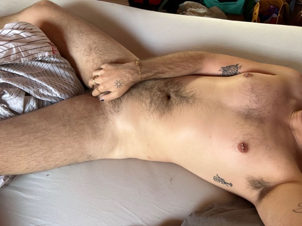 showhatugot OnlyFans profile picture