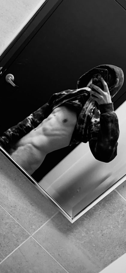 xsyfly122x OnlyFans picture