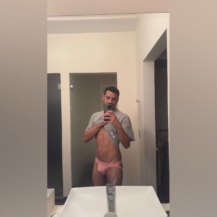 costaricanboy30 OnlyFans profile picture