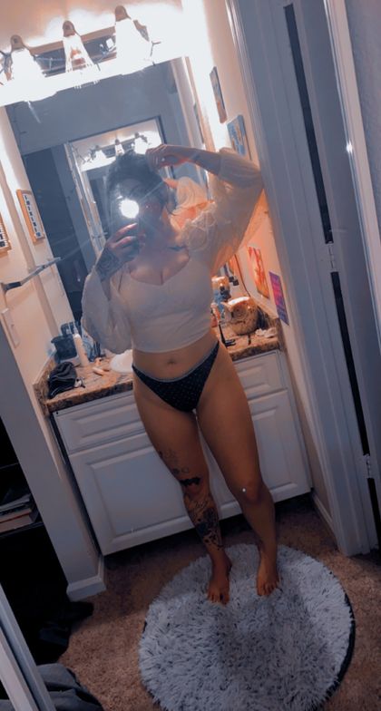 alilsunny OnlyFans picture