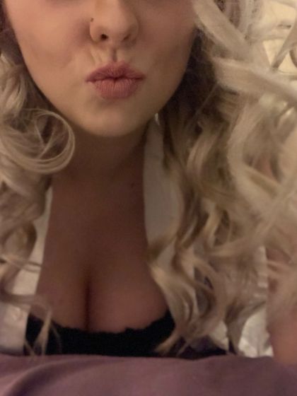 asstrogiirl OnlyFans picture