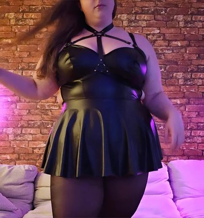 evarosekiss OnlyFans picture