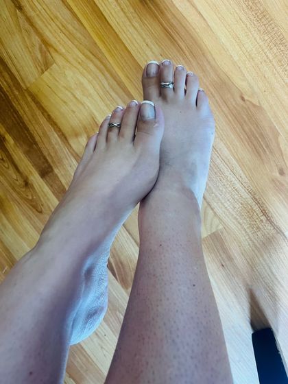 footlover.sisters OnlyFans picture