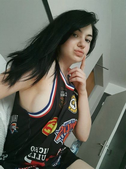 miakralj OnlyFans picture