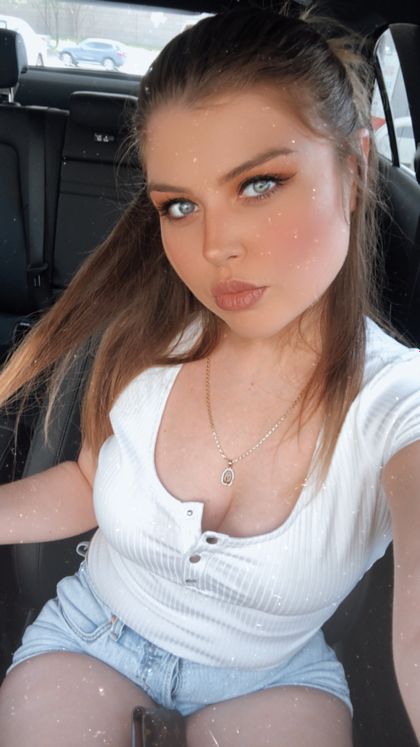 whitesweetie OnlyFans picture