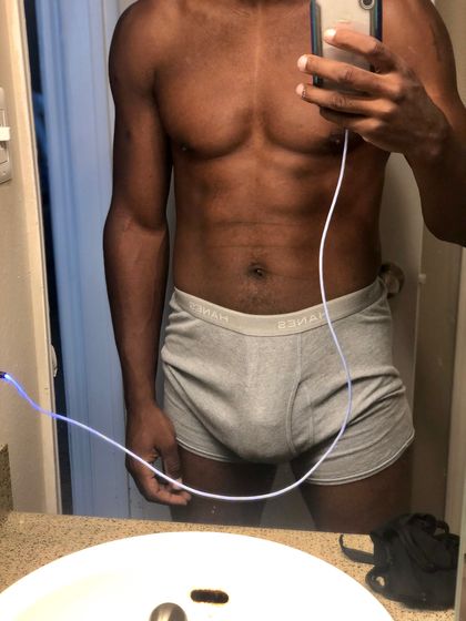 earnielong OnlyFans picture