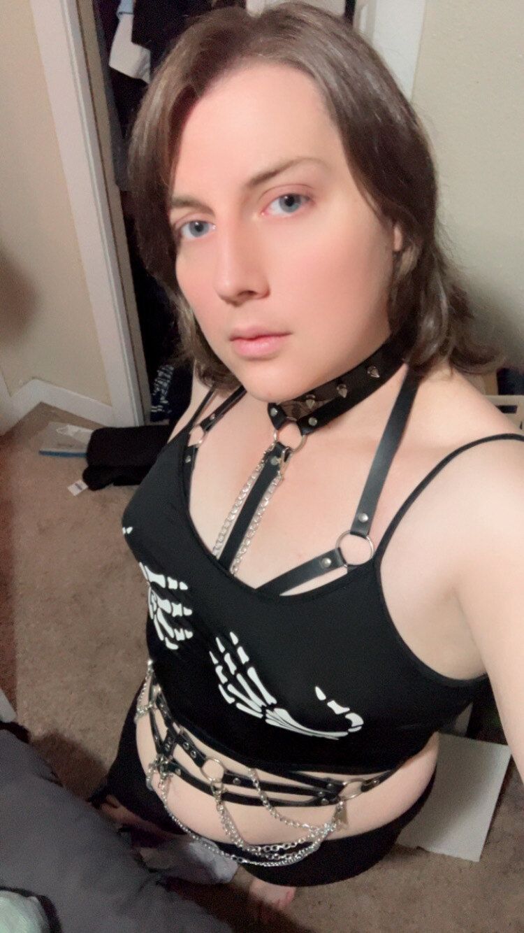 vivianvllain OnlyFans profile picture